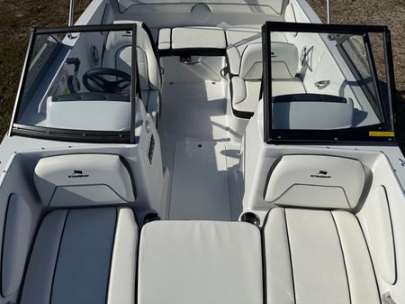 Stingray 172DC image