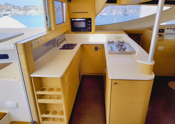 Performance-catamarans 52 image