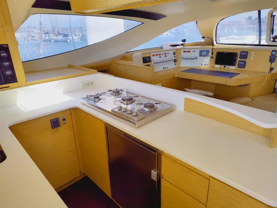 Performance-catamarans 52 image