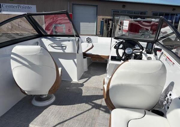 Stingray 191DC-DUAL-CONSOLE-BOWRIDER image