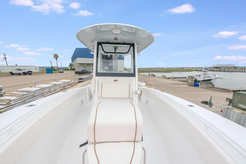 Sea Hunt Gamefish 27CE image