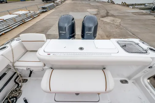 Sea Hunt Gamefish 27CE image