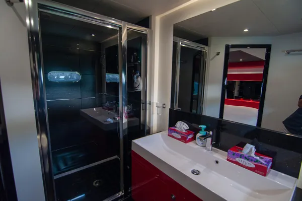 Sunseeker 28-METRE-YACHT image