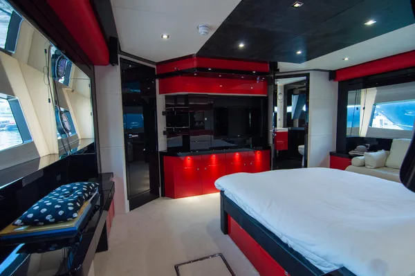 Sunseeker 28-METRE-YACHT image