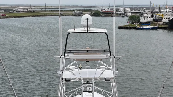 Donzi Custom Enclosed Flybridge image