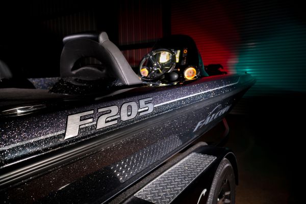 Falcon F205 - main image