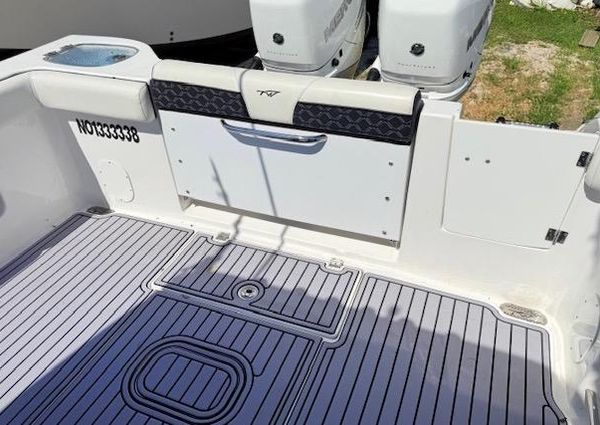 Tidewater 320-CC-ADVENTURE image