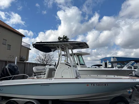 Boston Whaler 210 Dauntless image