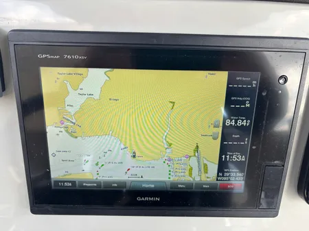 Boston Whaler 210 Dauntless image