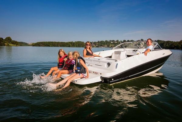 Bayliner 175 - main image
