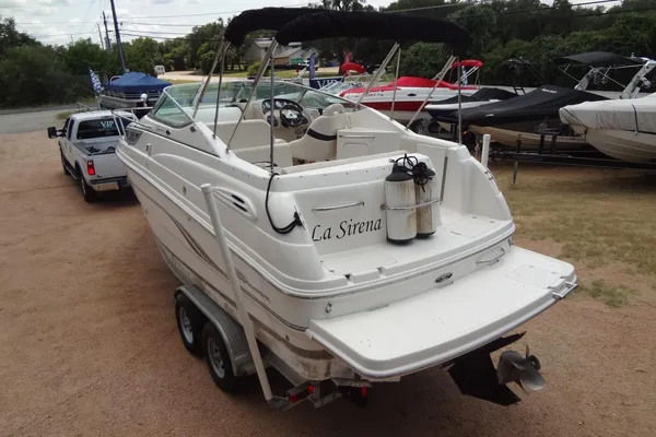 Chaparral Signature 260 image