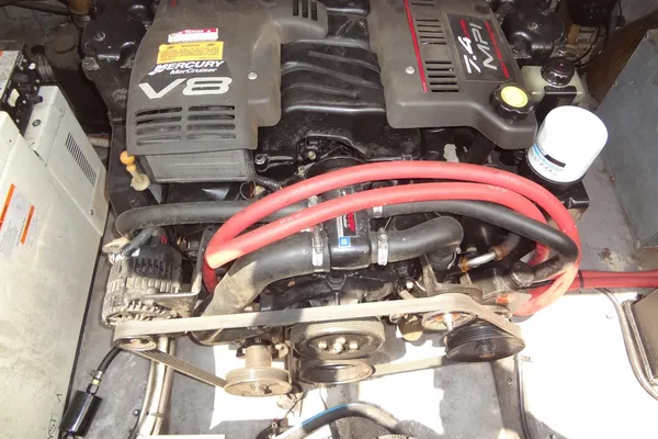 Chaparral Signature 260 image