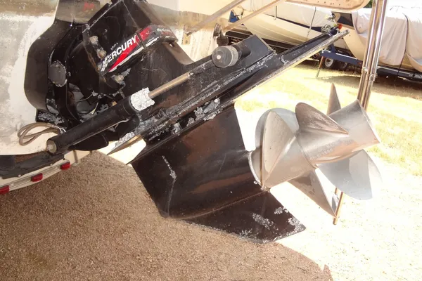 Chaparral Signature 260 image