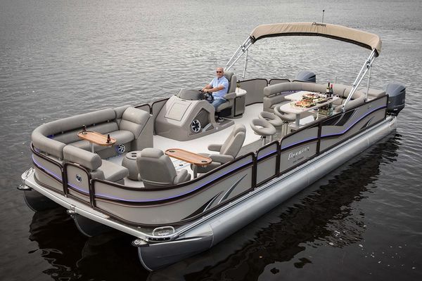 Premier 290 Dodici Cruise - main image