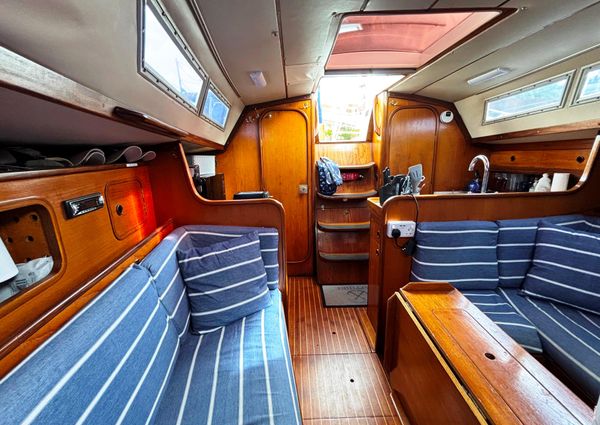 Beneteau FIRST-325 image