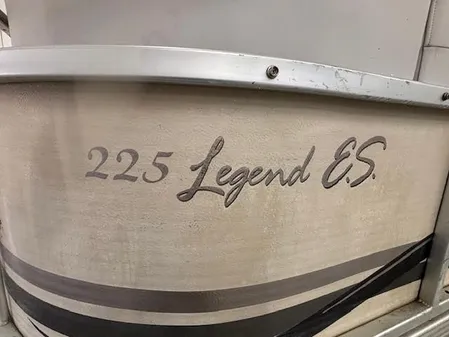 Premier 225-LEGEND-ES image