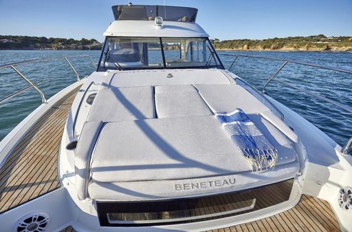 Beneteau ANTARES-12-FLY image