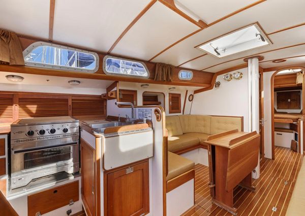 Hinckley SOU-WESTER-42 image