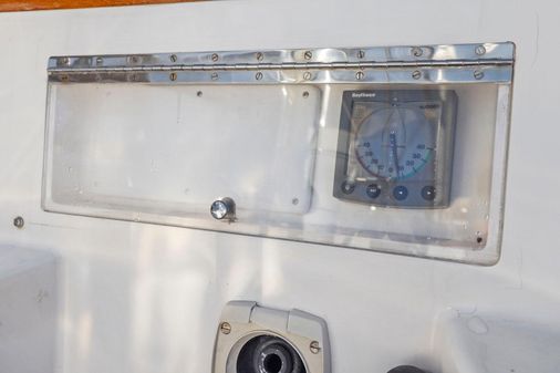 Hinckley SOU-WESTER-42 image