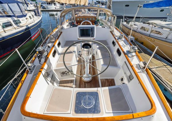 Hinckley SOU-WESTER-42 image