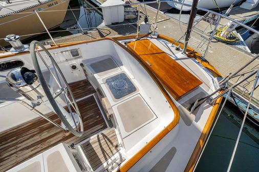 Hinckley SOU-WESTER-42 image