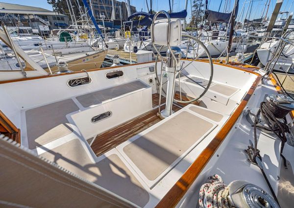 Hinckley SOU-WESTER-42 image