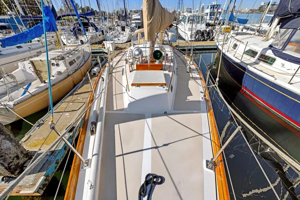 Hinckley SOU-WESTER-42 image