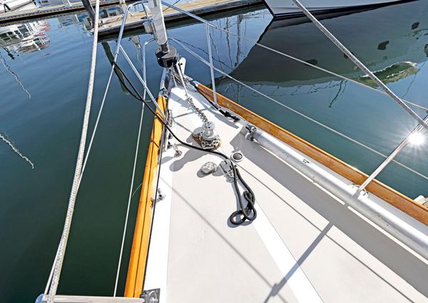 Hinckley SOU-WESTER-42 image