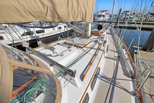 Hinckley SOU-WESTER-42 image