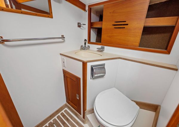 Hinckley SOU-WESTER-42 image