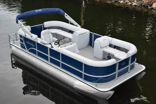 Bentley-pontoons LE-200-CW image