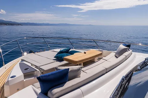 Absolute 60-FLY image