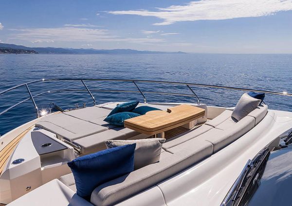 Absolute 60-FLY image