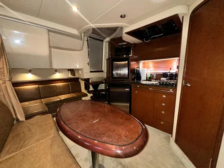 Sea Ray 380 Sundancer image