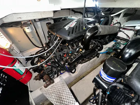 Sea Ray 380 Sundancer image