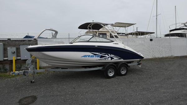 Yamaha Boats AR210 