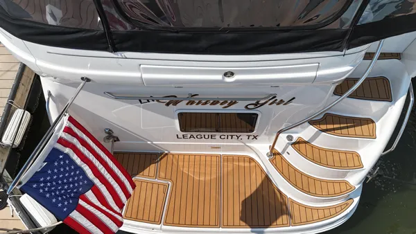 Sea Ray 40 Motor Yacht image