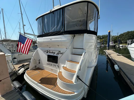 Sea Ray 40 Motor Yacht image