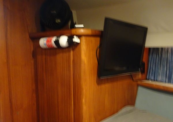 Carver 440-AFT-CABIN-MOTOR-YACHT image