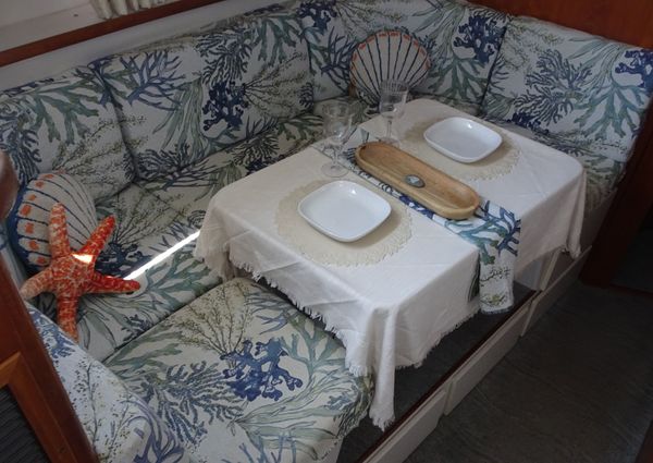 Carver 440-AFT-CABIN-MOTOR-YACHT image