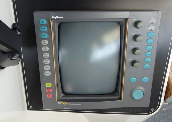 Carver 440-AFT-CABIN-MOTOR-YACHT image