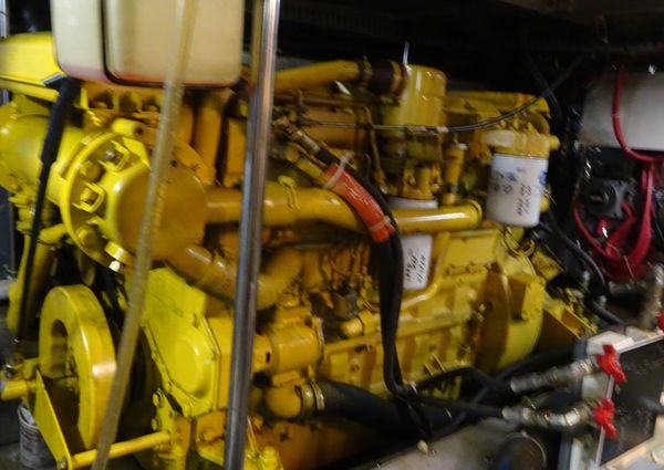 Carver 440-AFT-CABIN-MOTOR-YACHT image