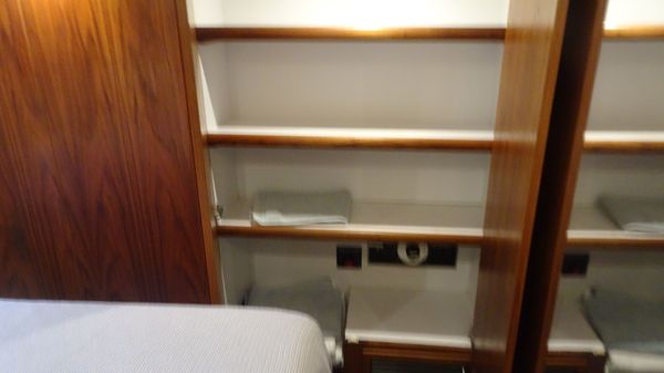 Carver 440-AFT-CABIN-MOTOR-YACHT image