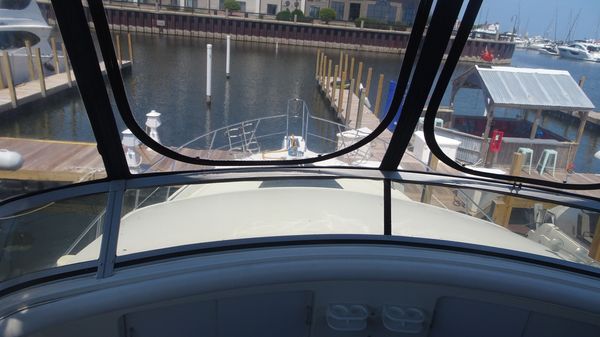 Carver 440-AFT-CABIN-MOTOR-YACHT image