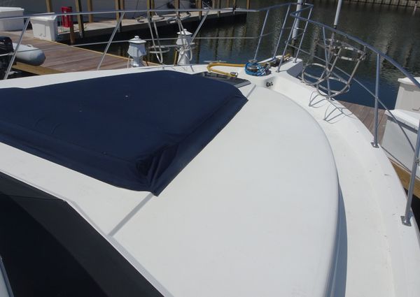 Carver 440-AFT-CABIN-MOTOR-YACHT image