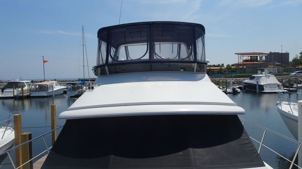 Carver 440-AFT-CABIN-MOTOR-YACHT image