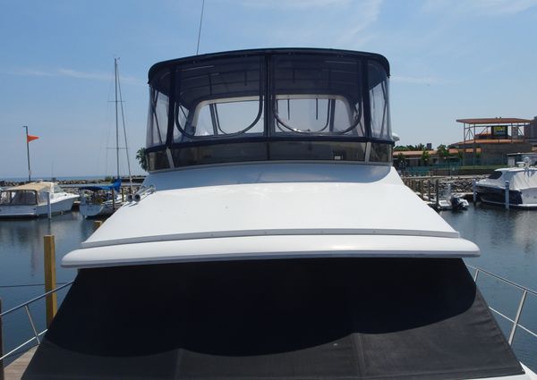 Carver 440-AFT-CABIN-MOTOR-YACHT image