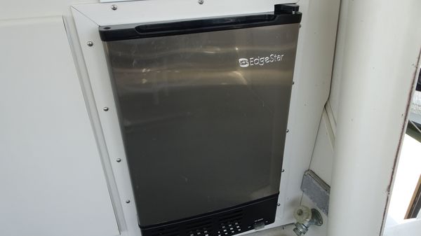 Carver 440-AFT-CABIN-MOTOR-YACHT image