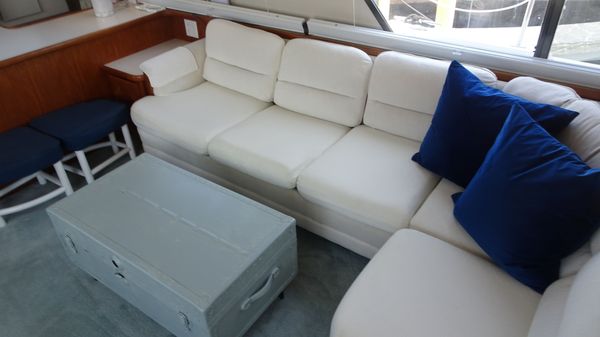 Carver 440-AFT-CABIN-MOTOR-YACHT image