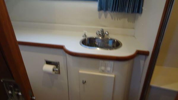 Carver 440-AFT-CABIN-MOTOR-YACHT image